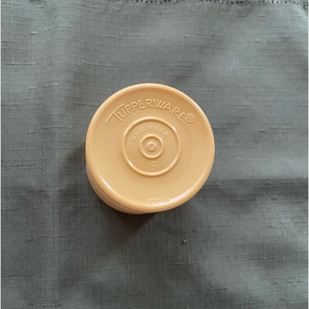 Vintage Tupperware Gold Tumblers